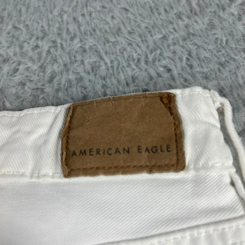 American Eagle Highest Rise Baggy Short White Distressed Denim Size 12 Waist